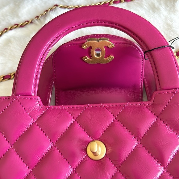 Chanel Mini Kelly Bag 24A - Picture 9 of 17